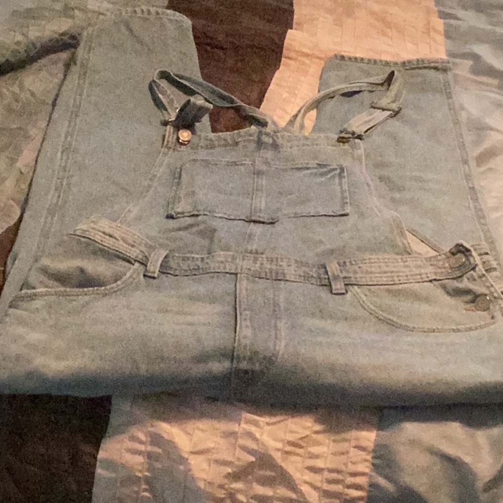Bib overalls